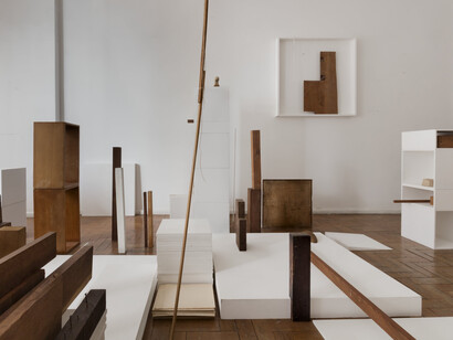 Fernanda Gomes
Galeria Luisa Strina 2017
Foto: Pat Kilgore
