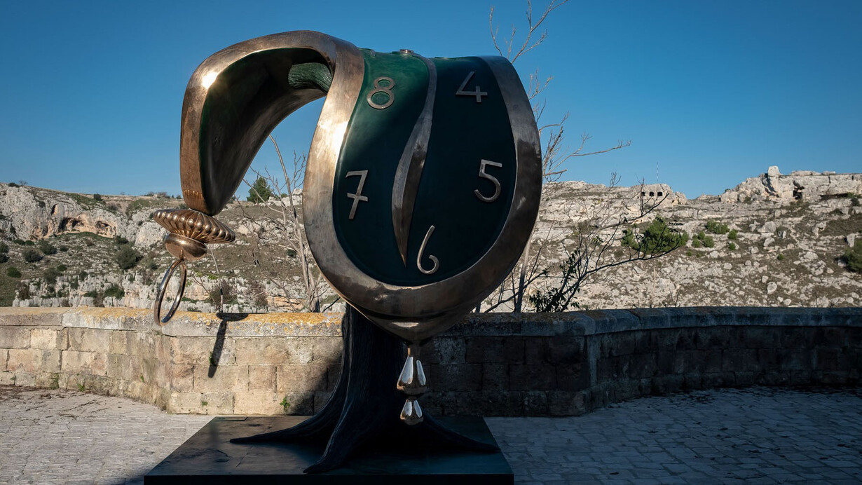 Salvador Dalí, La danza del tempo, Matera