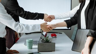 De ciudadanos a commodities, ha llegado el triunfo de la Sociedad MBA y la mercantilización de la vida