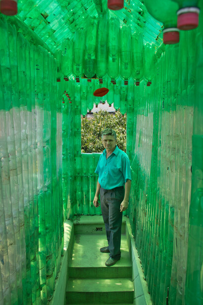 Antenor Clodoaldo Alves Feitosa en su casa de Paraisópolis, São Paulo, Brasil