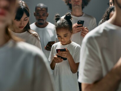 Social network. La perdita dell'umanità nell'era digitale: tra realismo e realtà virtuale