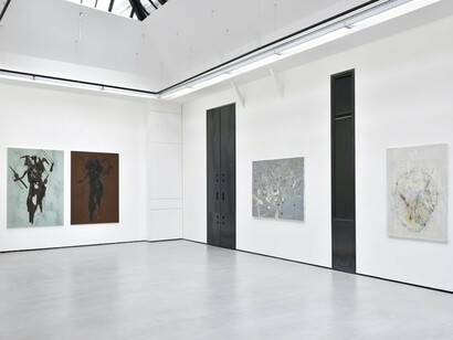 Sur vous je crache la peinture, Exhibition view. Courtesy of Galerie Christophe Gaillard