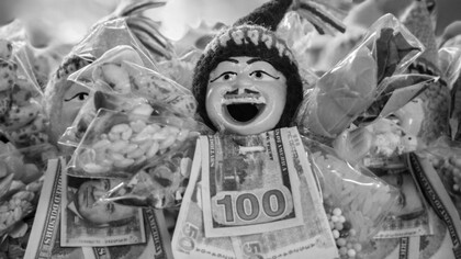 Ekeko è il dio della fortuna e dell’abbondanza, venerato nelle Ande fin dall’epoca precolombiana