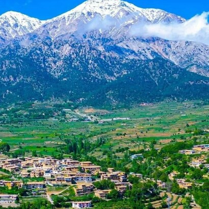 Panoramic view of Himalayan meadow or "Bugyal" near Dhamas, India