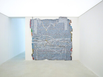 El Anatsui. Courtesy of Axel Vervoordt Gallery