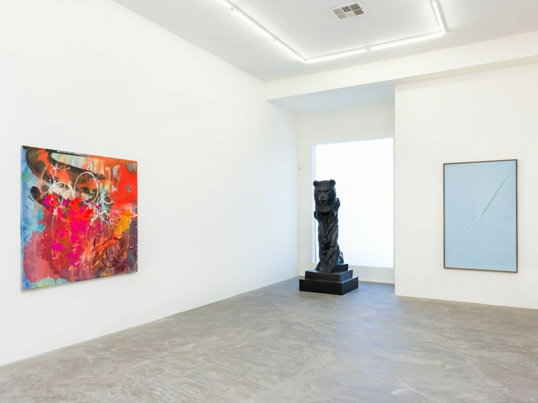 I love L.A, Exhibition view. Courtesy of Praz-Delavallade