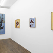 Uwe Wittwer, La cloche dans la forêt, vue d'exposition. Avec l'aimable autorisation de la Galerie Peter Kilchmann