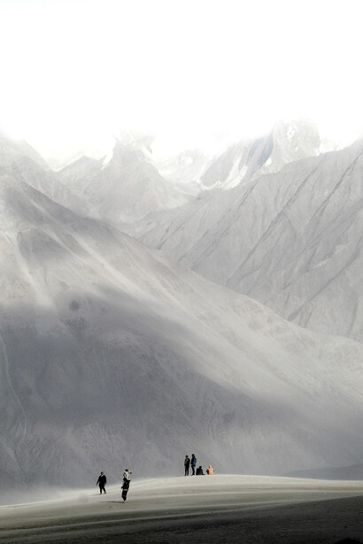 Le temps. Parfois on a envie d’arrêter le temps, d’aller et venir, de jouer avec le temps