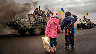 Lo urgente, lo dramático de la peste, no puede ocultarnos los grandes peligros a corto y mediano plazo