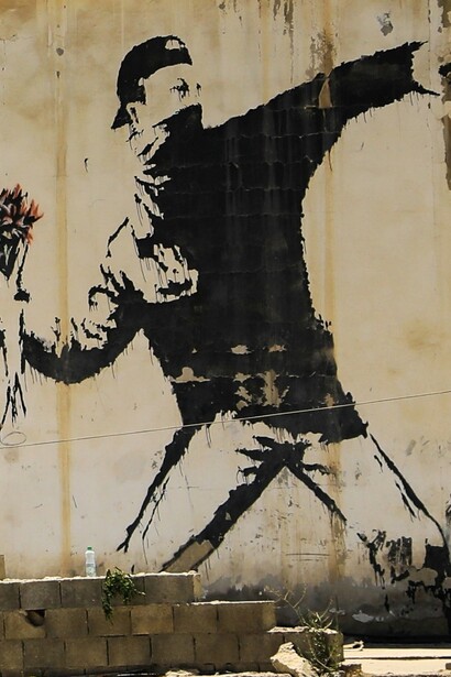 Le condizioni umanitarie a Gaza sono drammatiche, aggravate da blocchi, bombardamenti e mancanza di accesso ai servizi di base