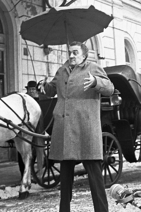 Rodrigo Pais, La dolce vita di Pais. Courtesy of Palazzo Gioia. Ph. Rodrigo Pais © Alma Mater Studiorum - Università di Bologna, Biblioteca Universitaria di Bologna