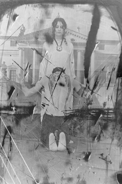 “… but escaped Aphrodite, easily, like a goddess!…”, 2010, stampa ai sali d’argento 30x40 cm (ed. 3)