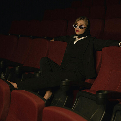 Estrela de cinema. “Nenhuma outra arte até hoje pôde concretizar melhor a representação duma realidade do que o cinema. Só o sonho se lhe equivale”