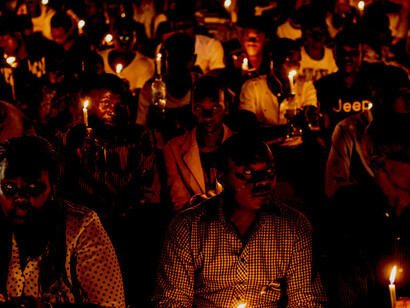 Unidos frente a la barbarie