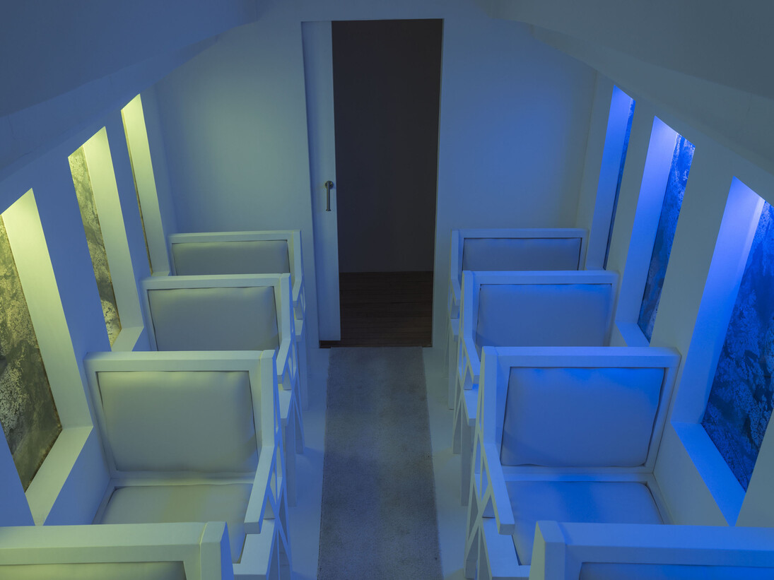 Brett Williams, Untitled (14), 12x8x8 (interior view V)