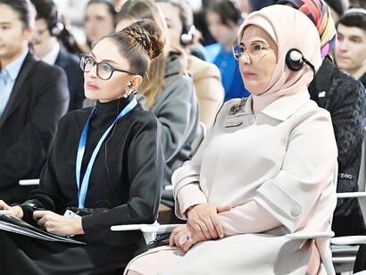Emine Erdoğan e Mehriban Aliyeva al COP29. Photo: UN Trade and Development.
© 2010-2024 Official web-site of the President of the Republic of Azerbaijan