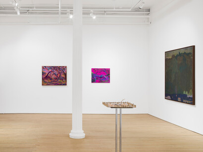 Various artists, Superbloom, exhibition view. Courtesy of Night Gallery