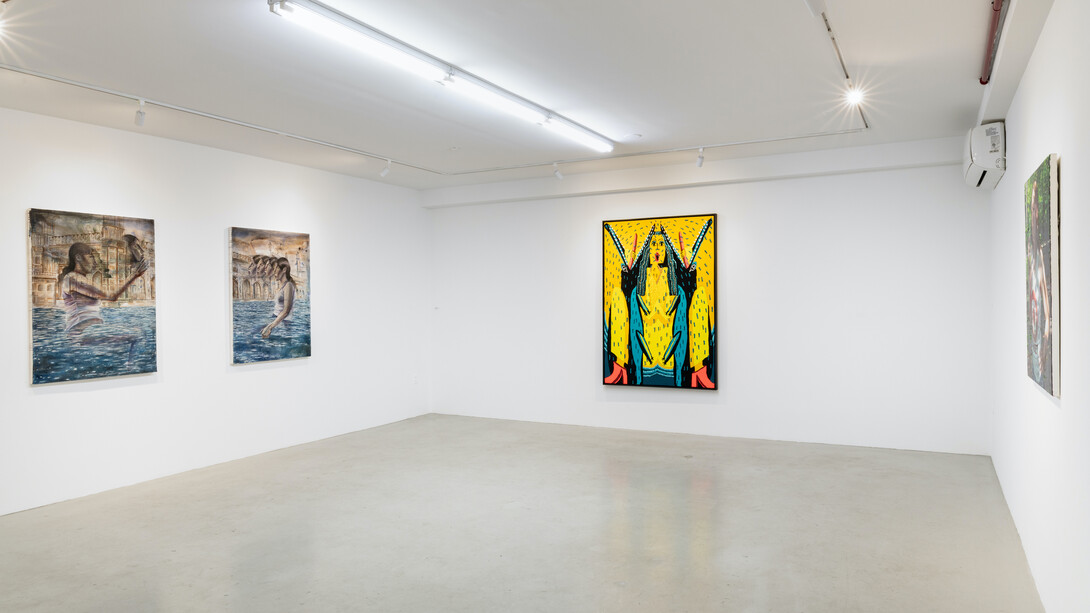 Various artists, Here's looking at you, exhibition view. Courtesy of Plato