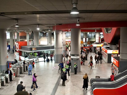 Estación de Atocha, Madrid. Acceso a la estación de cercanías