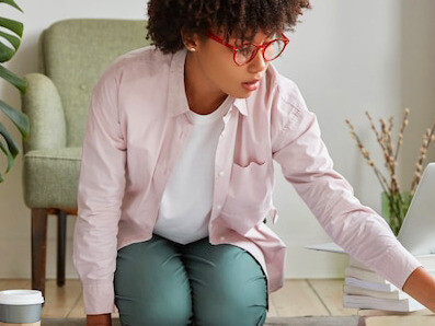 From the floor to the cloud, she relies on technology to collaborate, communicate, and stay aligned with her colleagues in a hybrid work environment