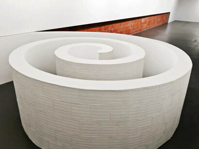 Mehmet Ali Uysal, Skin. Courtesy of Pi Artworks