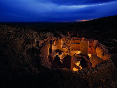 Le colonne di Gobekli Tepe, in Turchia, il più antico centro rituale conosciuto. Foto Vincent J. Musi/Nat Geo Image Collection