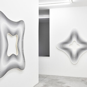 Philippe Decrauzat. Courtesy of Praz-Delavallade