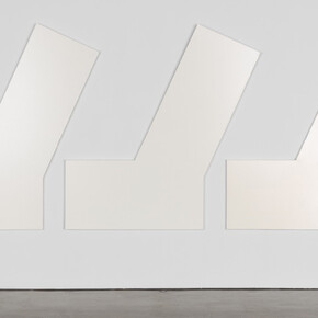 David Novros. Courtesy of Kayne Griffin Corcoran