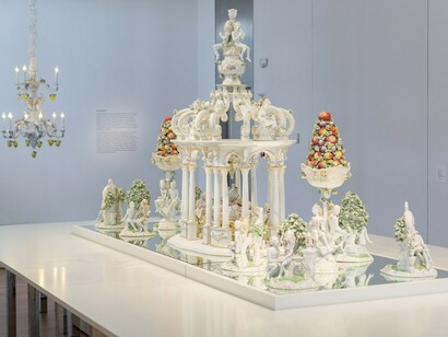 Chris Antemann: Forbidden Fruit, Exhibition view. Courtesy of MAD Museum