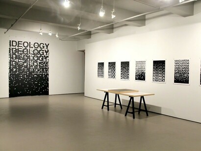 Muntadas, Exhibition view. Courtesy of Kent Fine Art