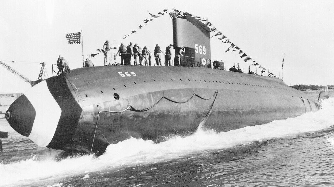 USS Albacore (AGSS-569), launching