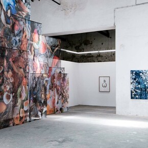 Mariana Palma, A delicadeza do excesso, vista da exposição. Cortesia de Kubikgallery