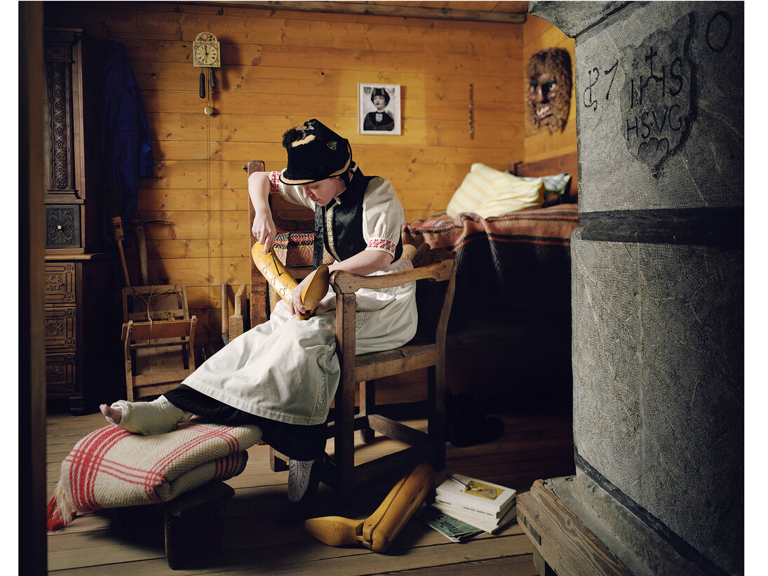 Bridget Baker, The Transparent Girl, 2006, Lambda print and diasec,180 x 226.5 cm,
Copyright the artist, Courtesy Tyburn Gallery