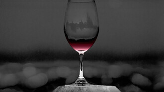 Una copa de tinto de Castilla-La Mancha