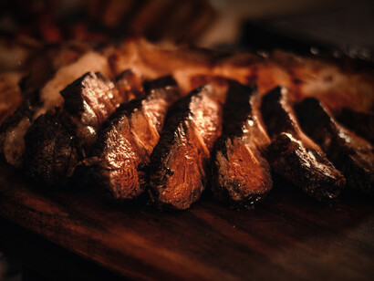Corte de carne roja a media cocción