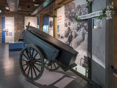 New Port, New City. Courtesy of Museum of London Docklands
