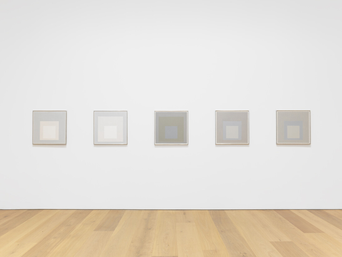 Josef Albers Grey Steps, Grey Scales, Grey Ladders, Exhibition view. Courtesy of David Zwirner