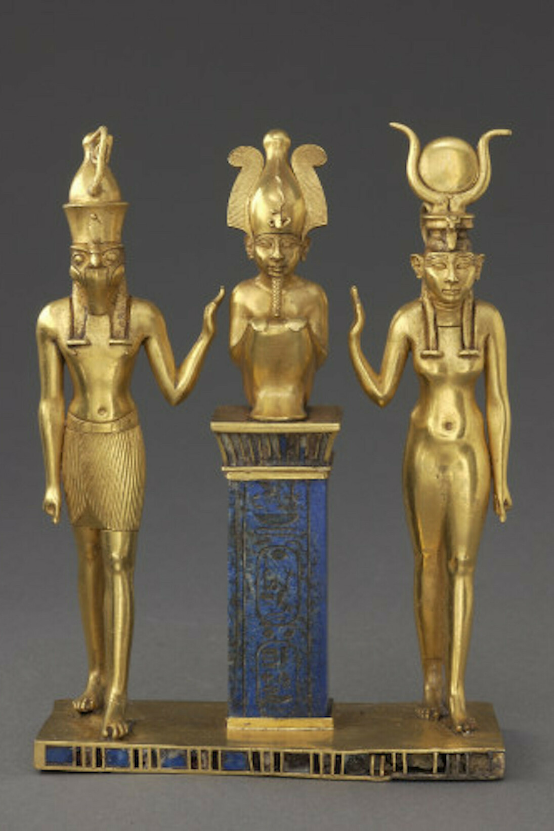 Triade Osorkon. Courtesy of Musee du Louvre 