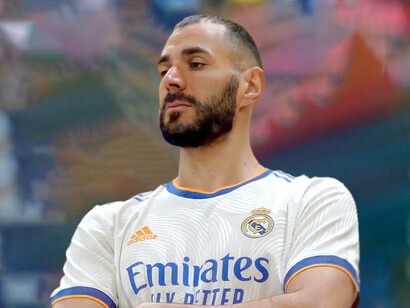Football, la folie des grandeurs. Les clubs saoudiens, qui ont attiré le Ballon d’Or Karim Benzema, Neymar Jr, Ronaldo et j’en passe, ont déboursé plus de 900 millions de dollars en trois mois de mercato
