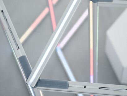 Yuko Shiraishi, Brief encounter – gazebo. Courtesy of Ani Molnár Gallery and Annely Juda Fine Art. Photo by Réka Hegyháti