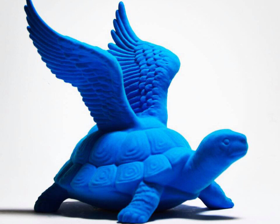 Ralph Hall, "Blue Turtle", 20x30x20cm, ceramica floccata, 2017