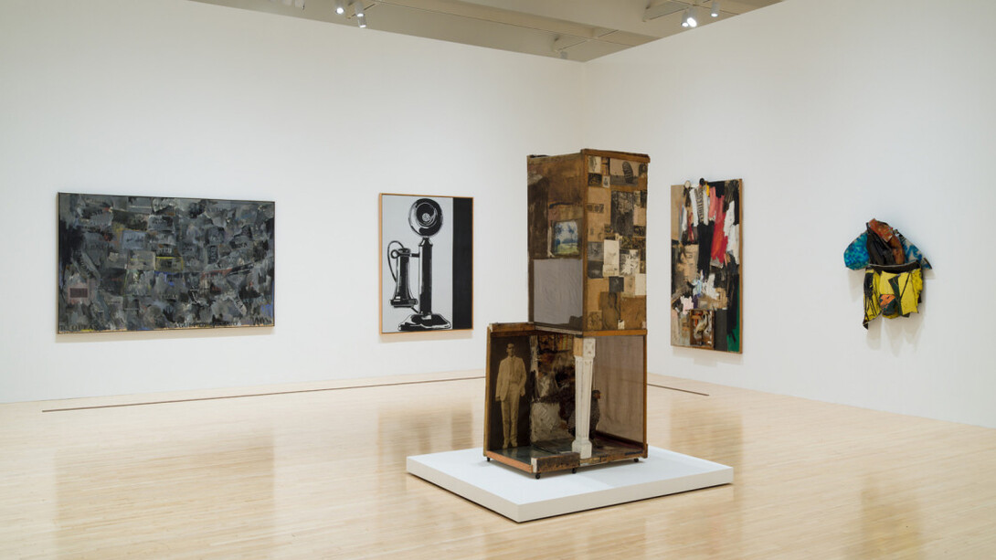 Various artists, The expanding field, exhibition view. Courtesy of MOCA