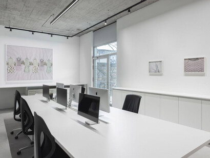 Tobias Kaspar, Atelier, ausstellungsansicht. Mit freundlicher genehmigung der Galerie Urs Meile