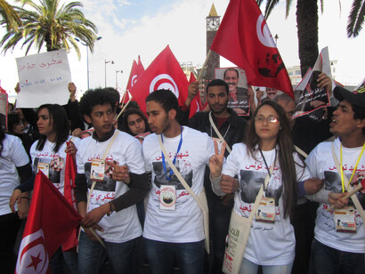 Marcha durante la inauguración del FSM en Túnez, 2015