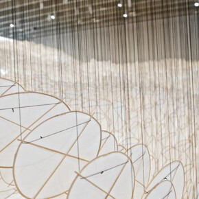 Jacob Hashimoto. Courtesy of Crow Collection