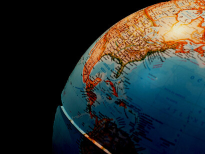 Siamo passati da grandi forum con più di 100.000 partecipanti all'ultimo forum con 10.000 partecipanti registrati