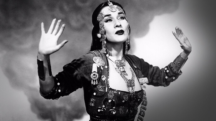 Yma Sumac, peruviana, è stata una delle più note esponenti della musica esotica