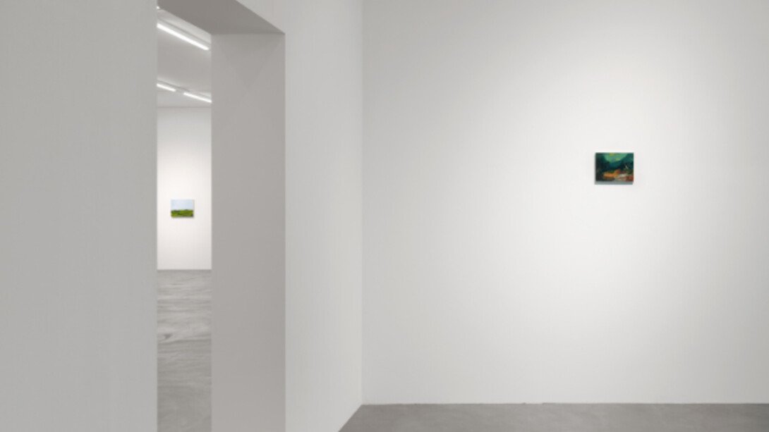 Karen Kilimnik, Exhibition view. Courtesy of Galerie Eva Presenhuber