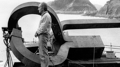 El escultor Eduardo Chillida