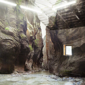 Chris Engman, Containment, 2016. Courtesy of Luis De Jesus Los Angeles